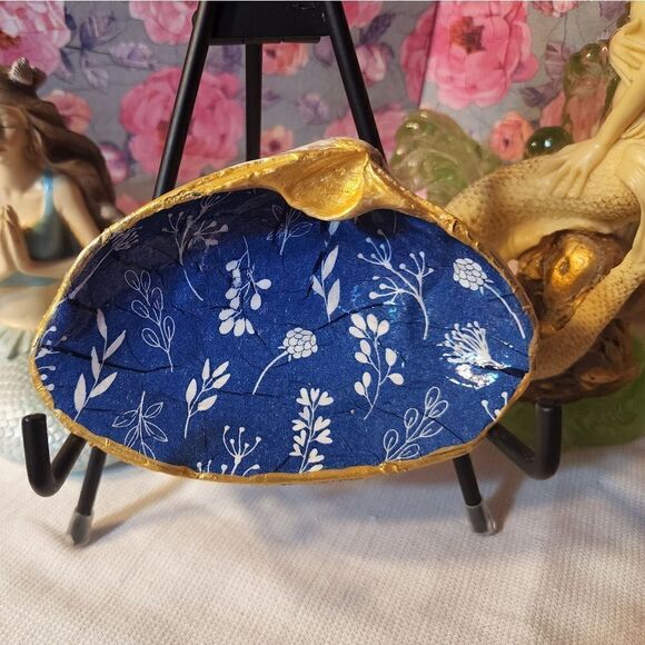 DECOUPAGE PATTERN CLAM SHELL  - Picture 1 of 10